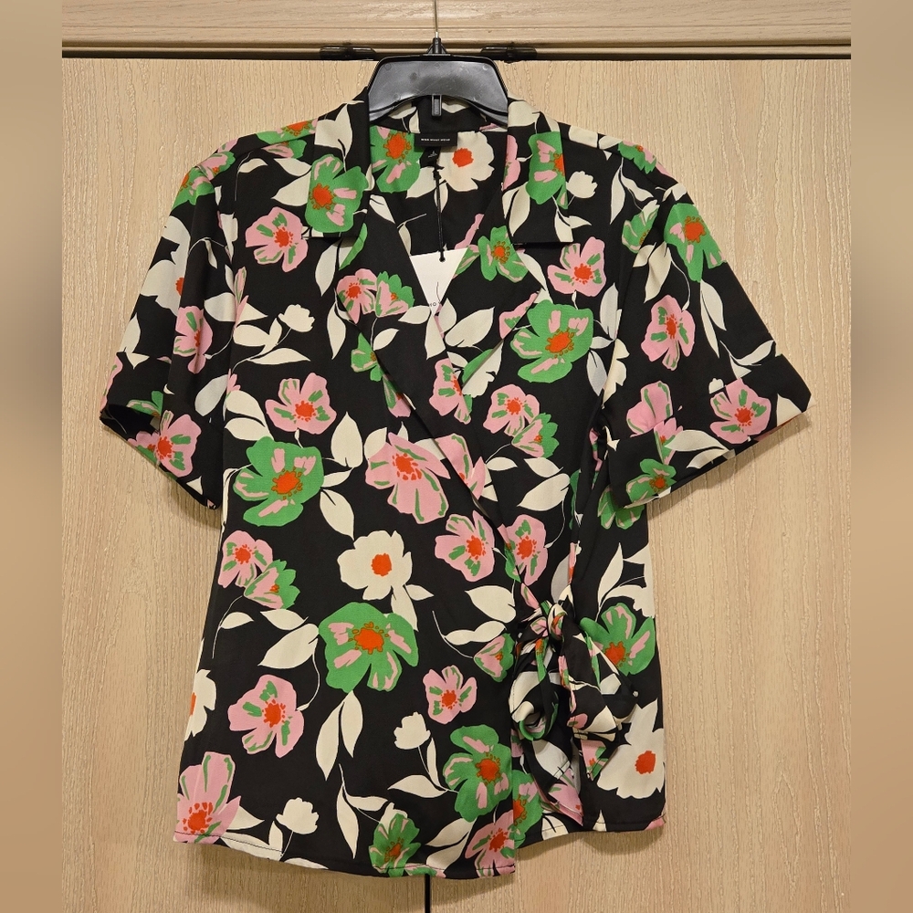 Who What Wear Black Floral Print Wrap Blouse Collar V-Neck Pink Green White